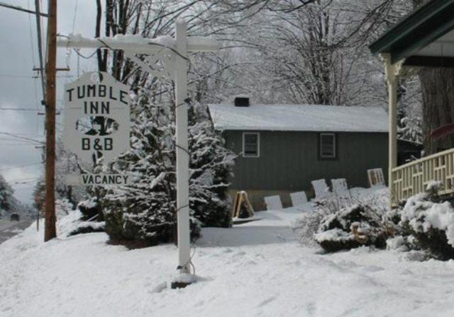 Tumble Inn Schroon Lake Exteriör bild